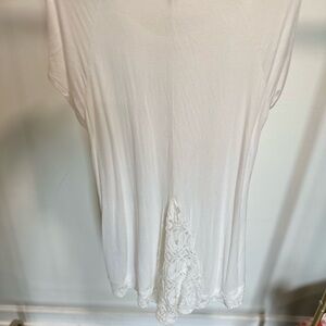 Boutique brand White Lace-Trimmed Top